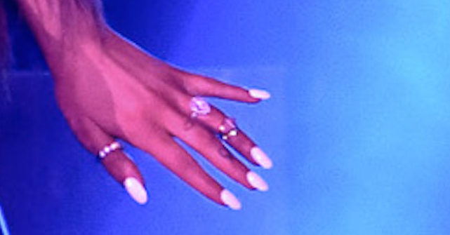 ariana grande engagement ring